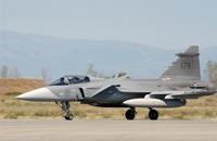 JAS-39 Gripen landing
